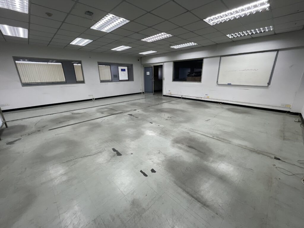 พื้นออฟฟิศโรงงาน